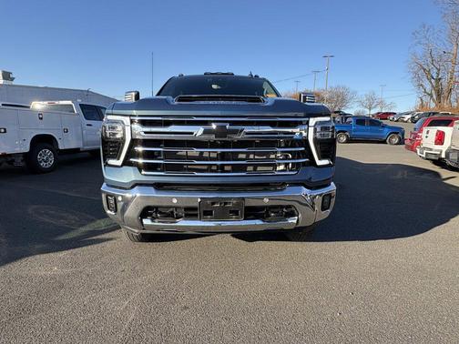 2024 Chevrolet Silverado 3500 LTZ