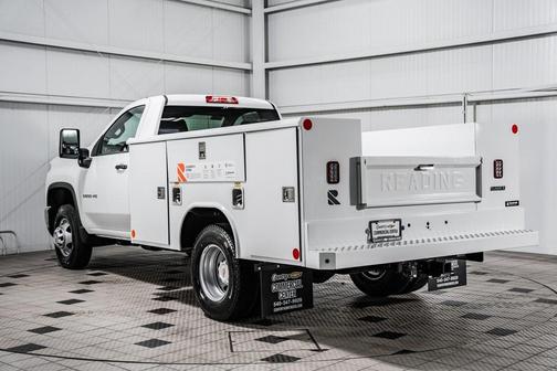 2025 Chevrolet Silverado 3500 WT