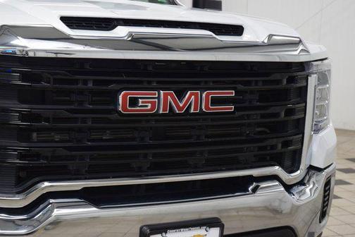 2023 GMC Sierra 2500 Base
