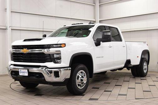 2026 Chevrolet Silverado 3500 LT