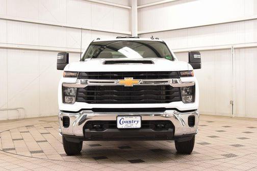 2026 Chevrolet Silverado 3500 LT