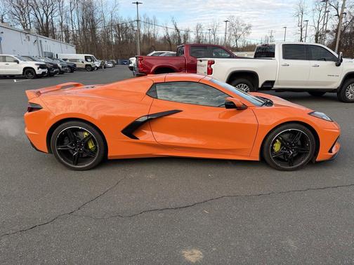 2024 Chevrolet Corvette Stingray w/2LT