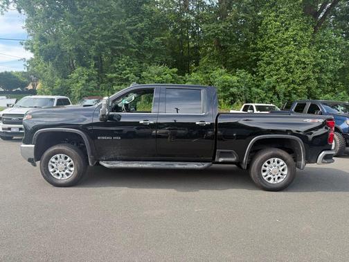 Black 2024 Chevrolet Silverado 2500 LTZ