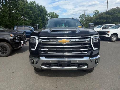 Black 2024 Chevrolet Silverado 2500 LTZ
