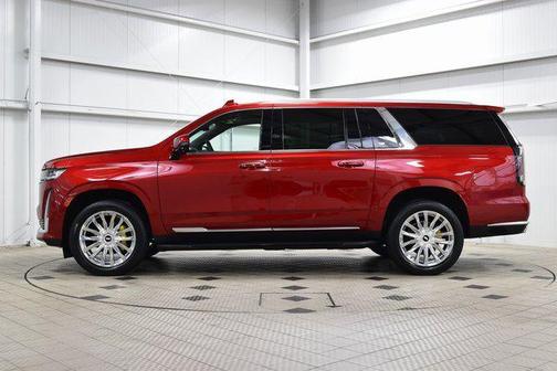 2022 Cadillac Escalade ESV Premium Luxury
