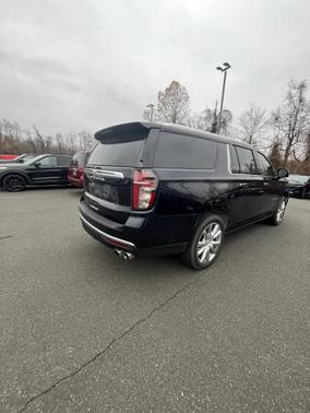 2021 Chevrolet Suburban 4WD High Country