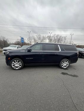 2021 Chevrolet Suburban 4WD High Country