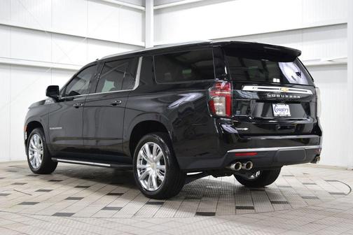 Black 2023 Chevrolet Suburban 4WD High Country