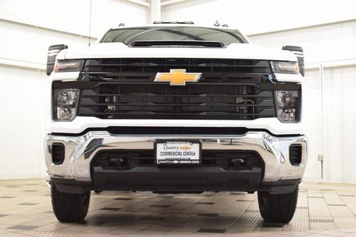 2025 Chevrolet Silverado 3500 WT