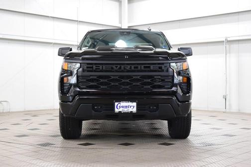 Black 2026 Chevrolet Silverado 1500 Custom Trail Boss
