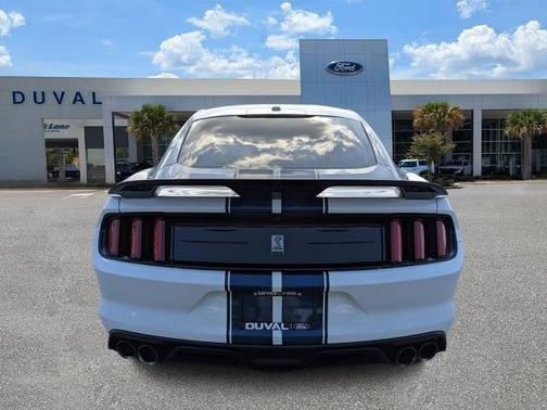 2019 Ford Shelby GT350 Base