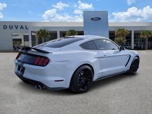 2019 Ford Shelby GT350 Base