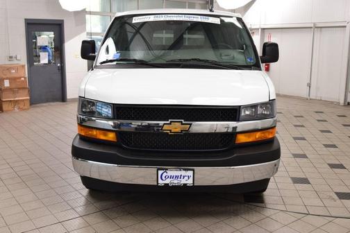 Summit White 2025 Chevrolet Express 3500 RWD 3500 Extended Wheelbase LT