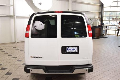 Summit White 2025 Chevrolet Express 3500 RWD 3500 Extended Wheelbase LT