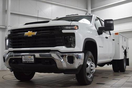 2025 Chevrolet Silverado 3500 WT
