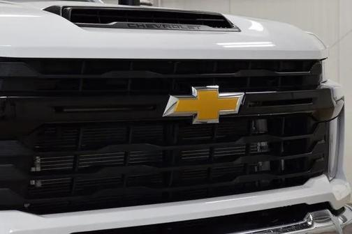 2025 Chevrolet Silverado 3500 WT