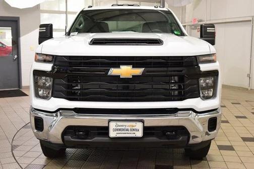 2025 Chevrolet Silverado 3500 WT