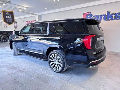 2024 GMC Yukon XL Denali