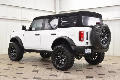 2022 Ford Bronco Black Diamond