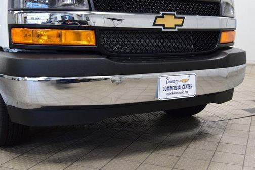 2025 Chevrolet Express 2500 RWD 2500 Regular Wheelbase WT