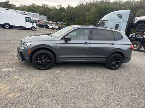 2024 Volkswagen Tiguan 2.0T SE R-Line Black 4MOTION