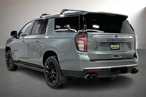 2024 Chevrolet Suburban 4WD High Country