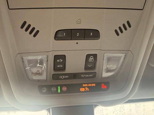 2022 Chevrolet Equinox Premier w/1LZ