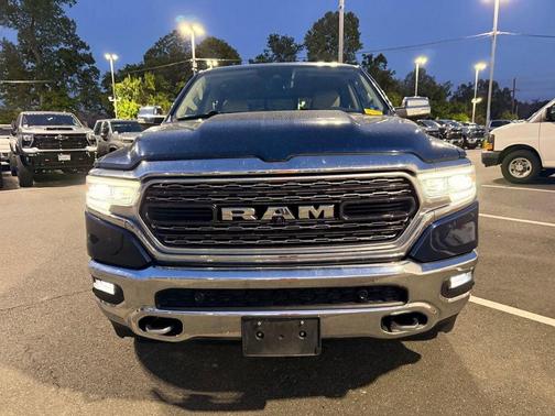 Patriot Blue Pearlcoat 2021 RAM 1500 Limited