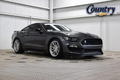 2017 Ford Shelby GT350 Base