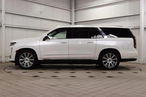 2023 Cadillac Escalade ESV Premium Luxury Platinum