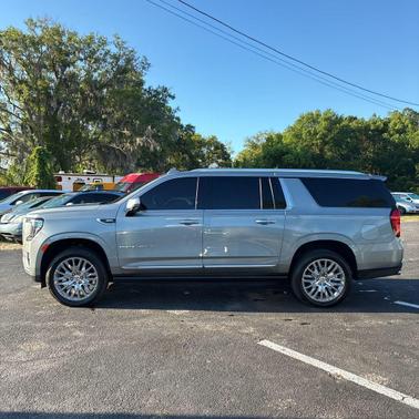 Sterling Metallic 2024 GMC Yukon XL Denali