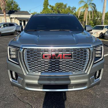 Sterling Metallic 2024 GMC Yukon XL Denali
