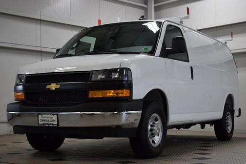 2025 Chevrolet Express 2500 RWD 2500 Regular Wheelbase WT