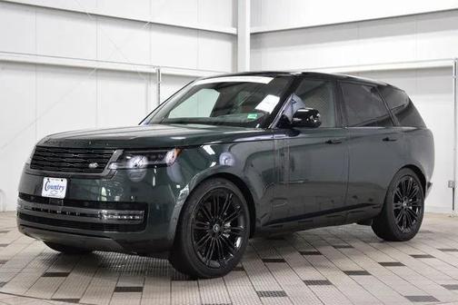 2025 Land Rover Range Rover P530 SE