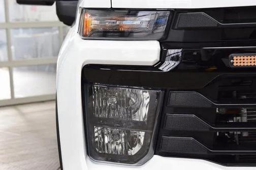 Summit White 2026 Chevrolet Silverado 3500 WT