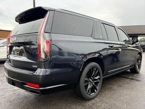 2022 Cadillac Escalade ESV Sport Platinum