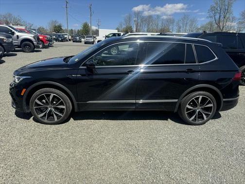 2024 Volkswagen Tiguan 2.0T SEL R-Line 4MOTION