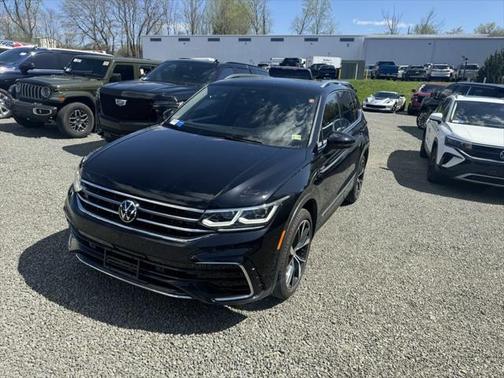 2024 Volkswagen Tiguan 2.0T SEL R-Line 4MOTION