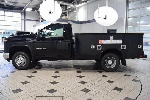 2025 Chevrolet Silverado 3500 WT