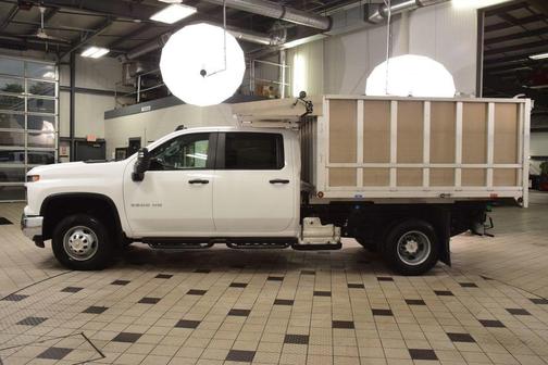 Summit White 2024 Chevrolet Silverado 3500 WT