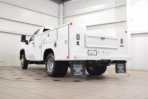 2025 Chevrolet Silverado 3500 WT