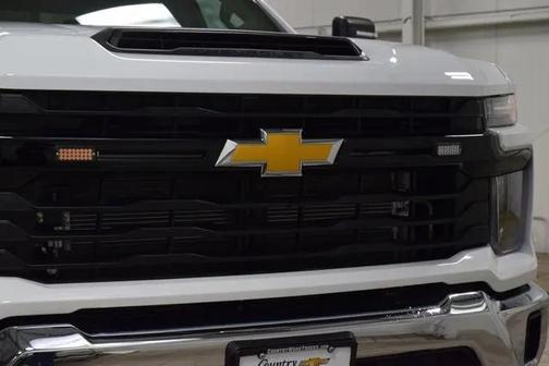 2026 Chevrolet Silverado 3500 WT