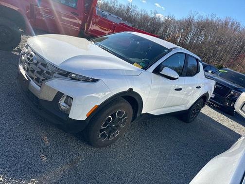 2022 Hyundai SANTA CRUZ SE