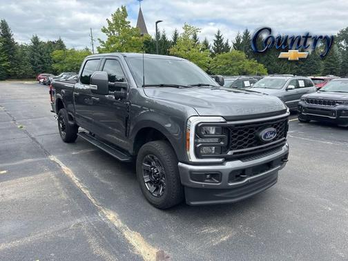 2023 Ford F-350 Lariat