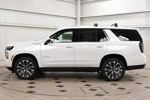 2025 Chevrolet Tahoe 4WD High Country