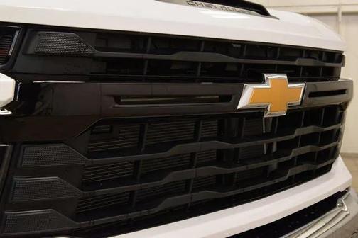 2025 Chevrolet Silverado 3500 WT