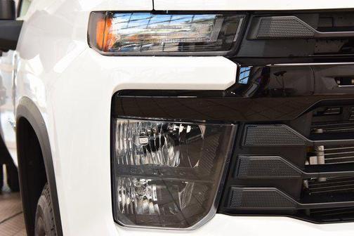 2025 Chevrolet Silverado 3500 WT
