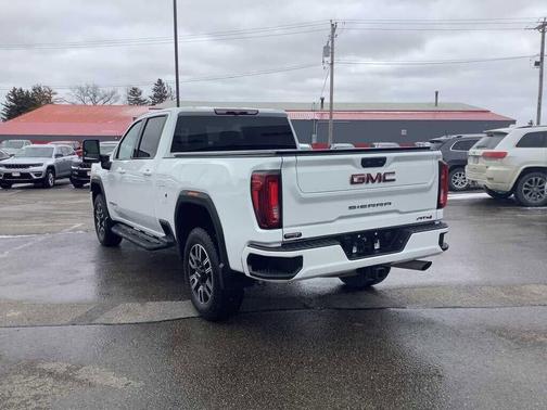 2022 GMC Sierra 2500 AT4