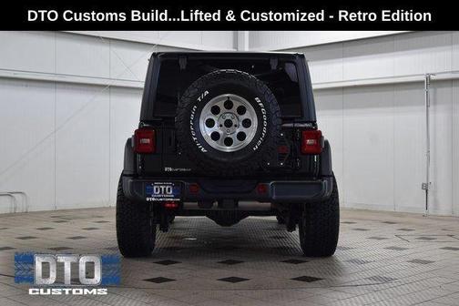 Black Clearcoat 2025 Jeep Wrangler Rubicon