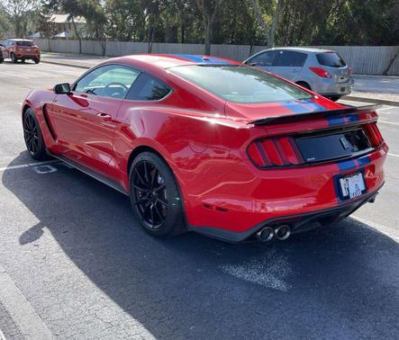 2017 Ford Shelby GT350 Base